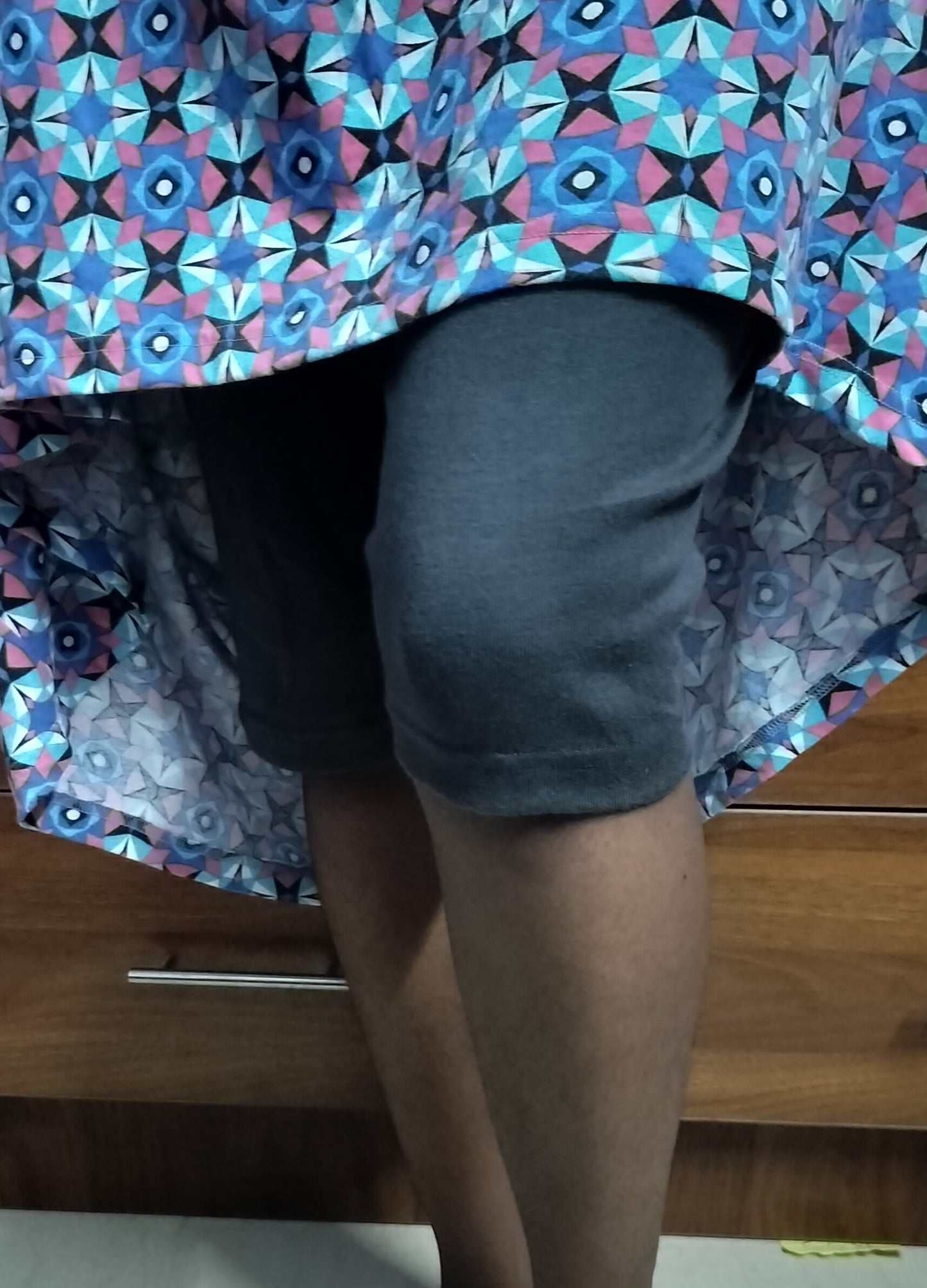 Knee Length Pant (Dark grey)