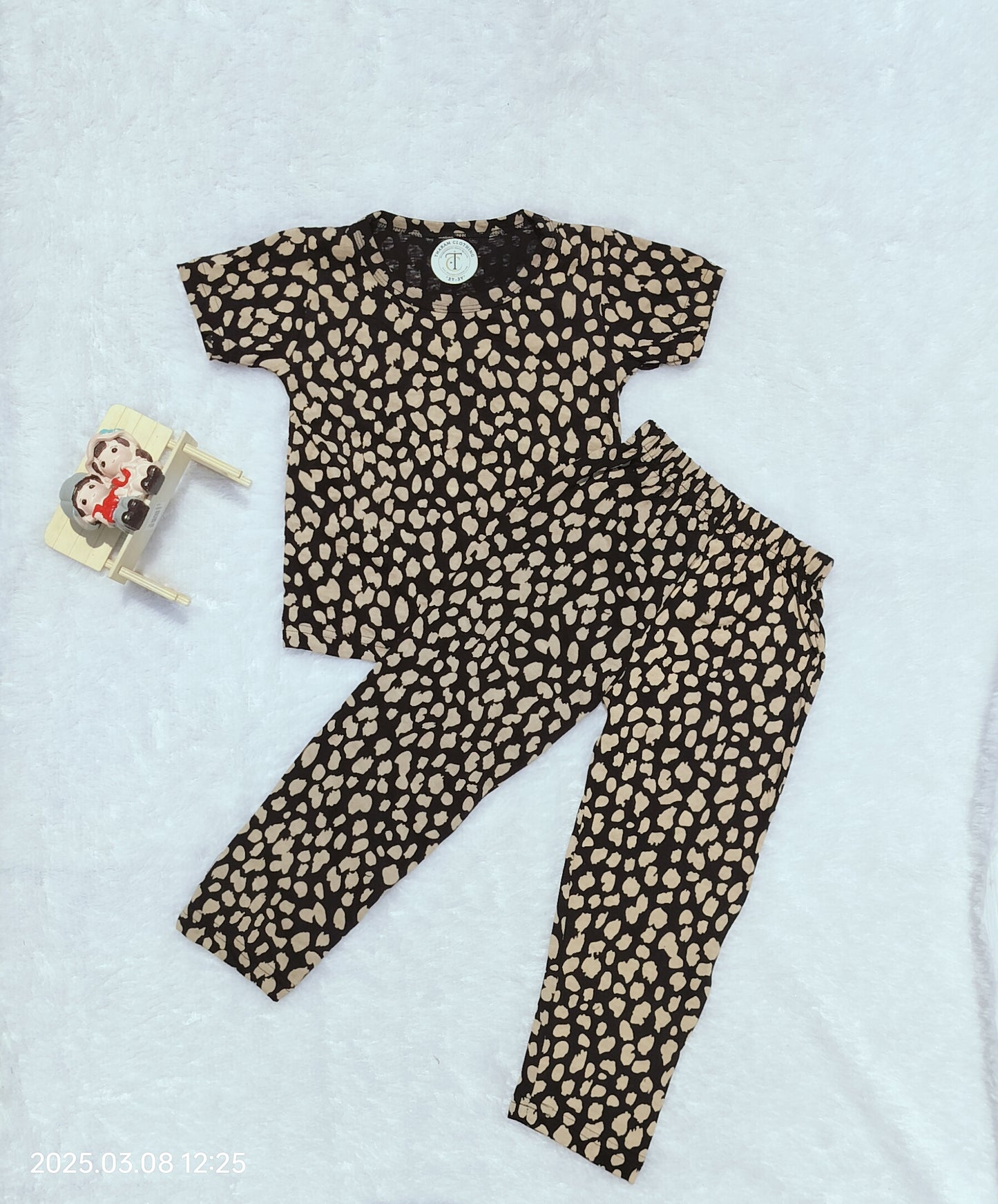 Kids Wear - Unisex Pyjama sets - Black leo