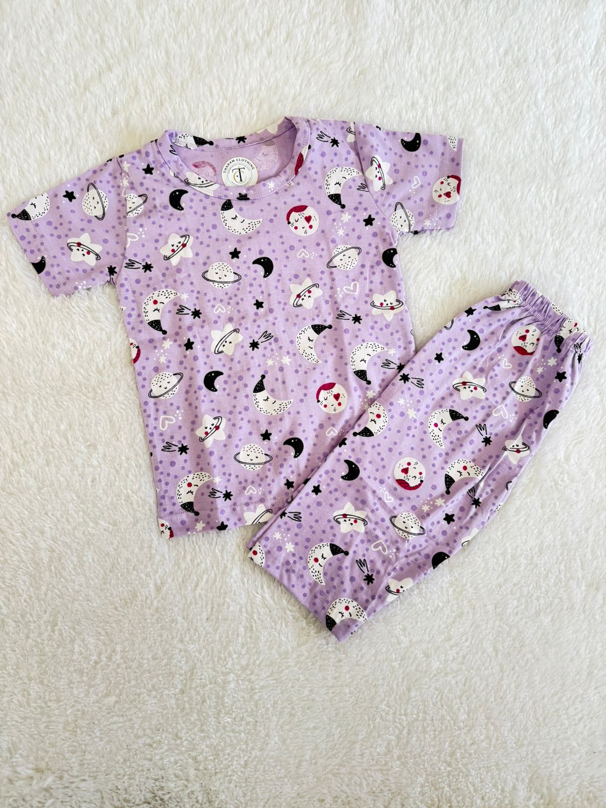 Kids Wear - Unisex Pyjama sets with 3/4th pant - Lavender moon