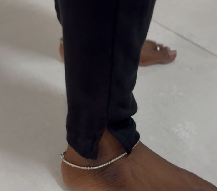 Prebook: Women's Straight pant - Black