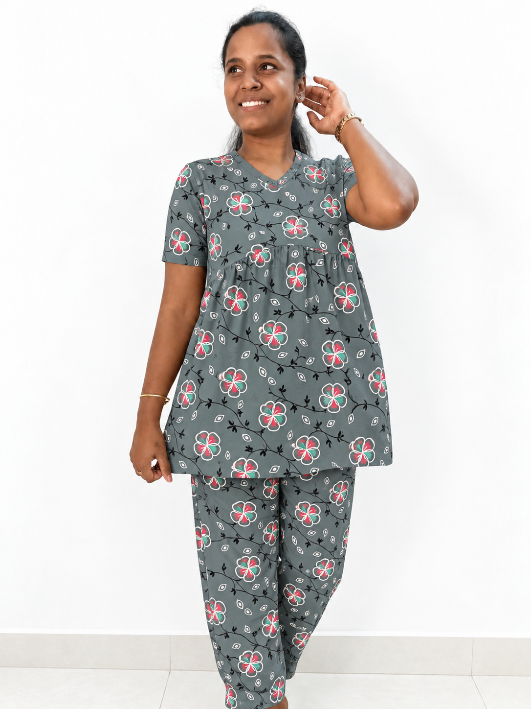 *PREBOOKING* - Premium Women's Curvy peplum coord set - Grey poppy floral curvy peplum