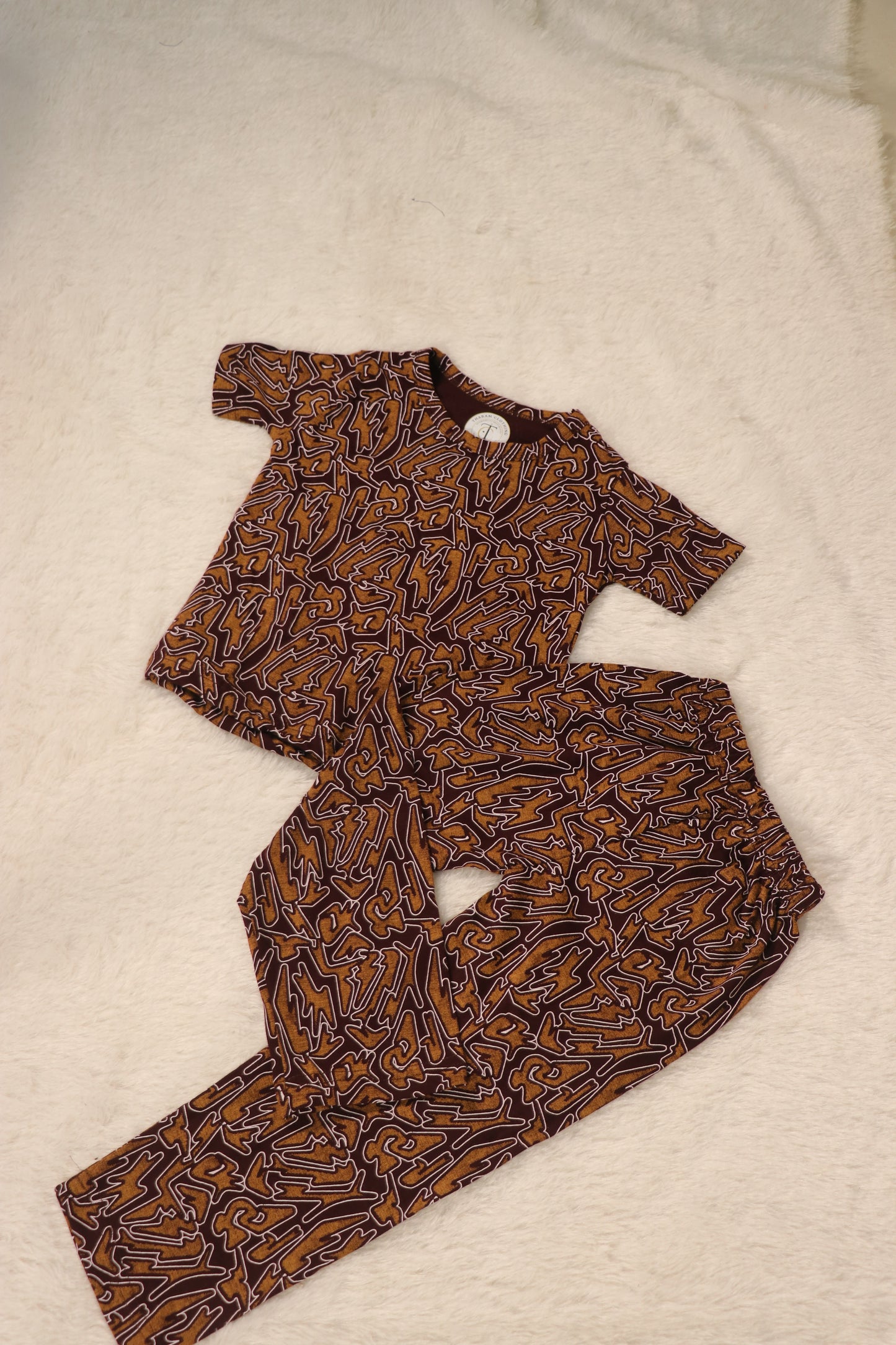 Kids Wear - Unisex Pyjama sets  - Chocolate cake