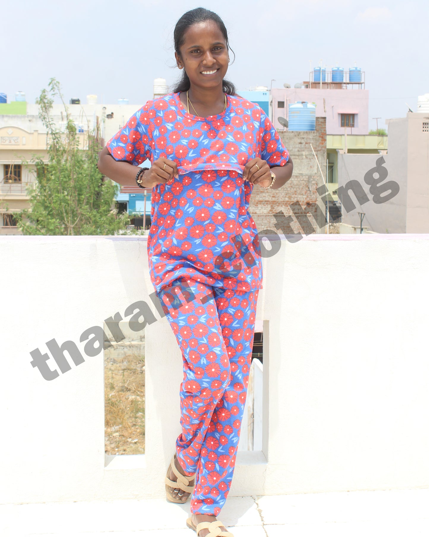 Women's Feeding Pyjama set - Blue red Flowers