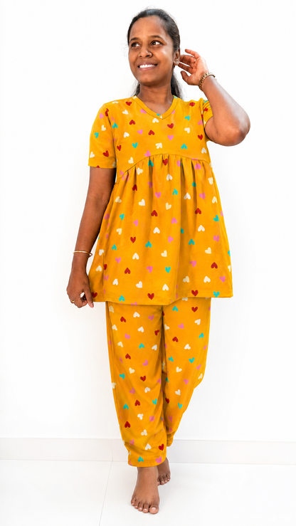 *Ready to dispatch* - Premium Women's Curvy peplum coord set - Yellow hearts peolum coords