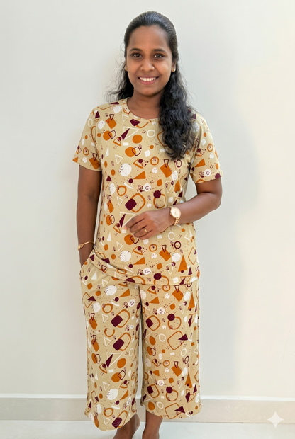 Prebooking** - Premium Women's 3/4 th Palazzo coord set - Golden geom palazzo coords