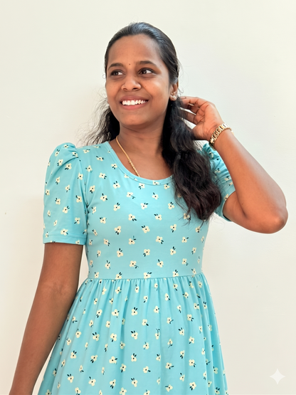 Premium - Women's Non feeding Lounge wear puff sleeves - Neela vanna poo