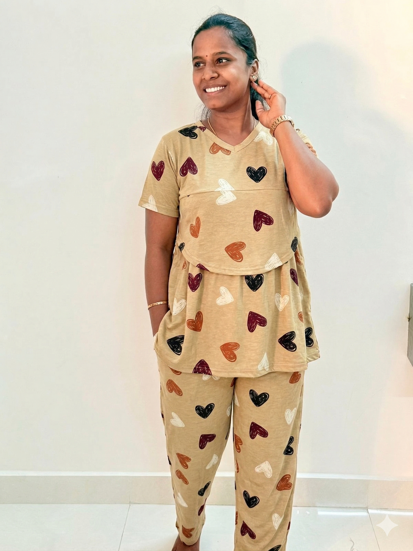Feeding friendly - Curvy cover peplum coords - Golden hearts FF