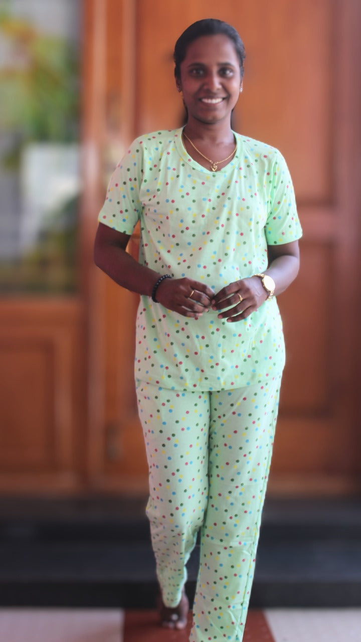 Women's Pyjama set (Feeding / Non feeding)- Mini Dots