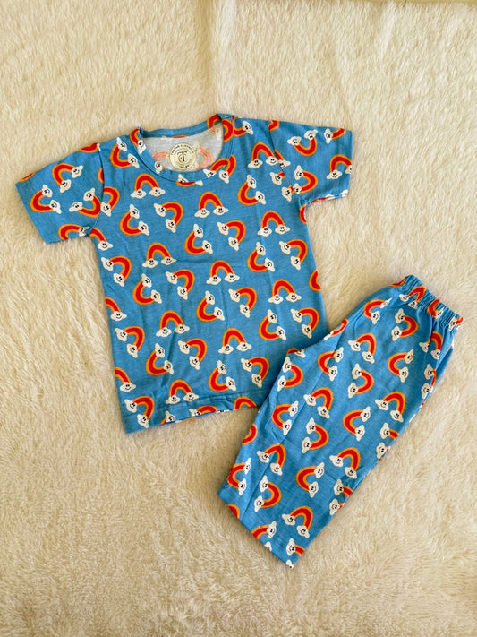 Kids Wear - Unisex Pyjama sets with 3/4th pant -Sky Rainbow