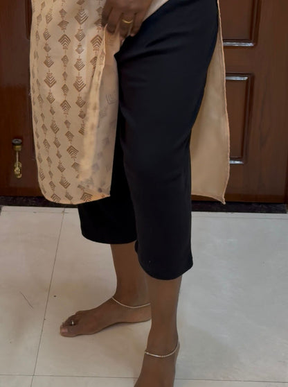 Prebooking - Women's Half length Straight pant - Black