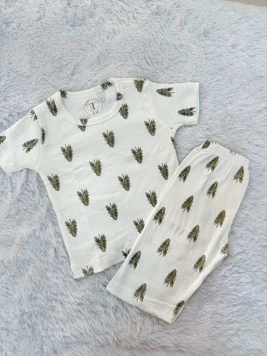 Kids Wear - Unisex Pyjama sets with 3/4th pant - Premium Feather Pyjama