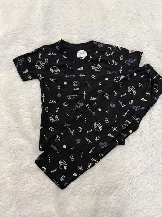 Kids Wear - Unisex Pyjama set - Black survive