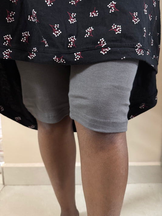 Knee Length Pant (Grey)